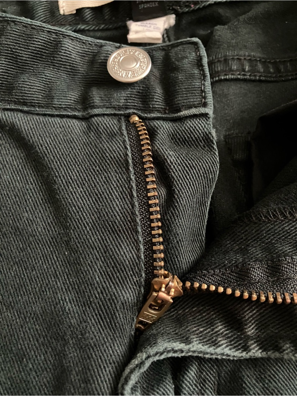 GAP Black Boot-Cut Jeans - Picture 7 of 8